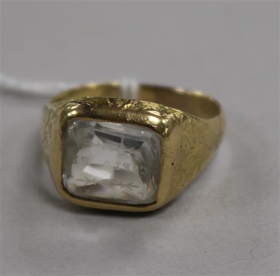 A Welsh antique yellow metal signet ring, 9.4g